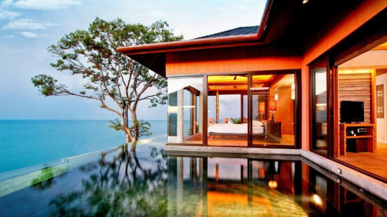 One-Bedroom Luxury Pool Villa with Ocean View